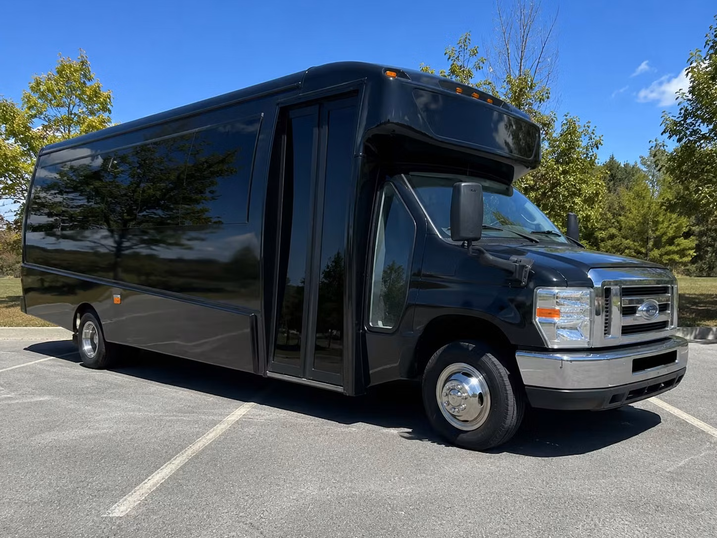 15 passenger minibus