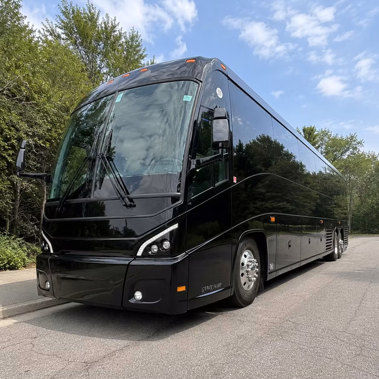multi day charter bus rentals from newport beach for extended group travel