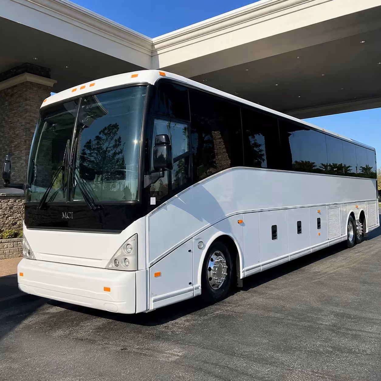 newport beach hotel shuttles and convention center airport transfers